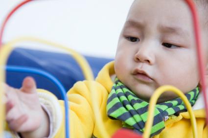 Babies' Cognitive Development from 6-9 Months | HealthLink BC